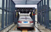 隴原大地某用戶全自動(dòng)洗車機(jī)交付使用！整體機(jī)身潮流化熏黑處理，彰顯品質(zhì)，更源于林頓對(duì)洗車設(shè)備事業(yè)的那份執(zhí)與追求！