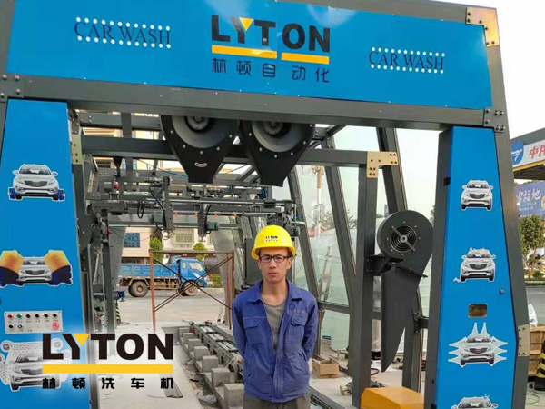 提前布局，拓客引流！華南湛江吳川電力加油站選配林頓FX11型隧道式全自動洗車機