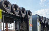 林頓龍門往復(fù)式全自動(dòng)洗車機(jī)全過程自動(dòng)控制運(yùn)行！快捷可靠性好！設(shè)備外觀美觀大方！